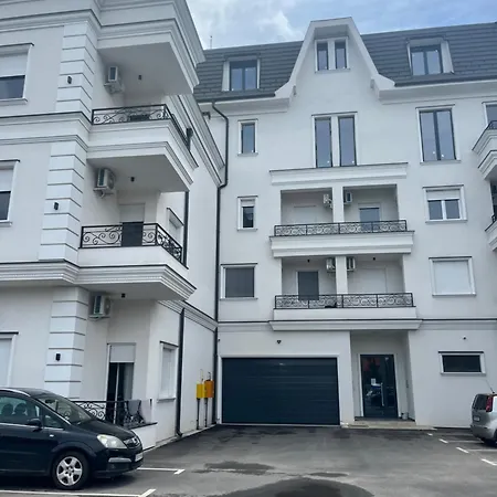 Apartman White Palace Palics